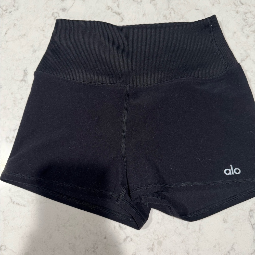Alo yoga shorts